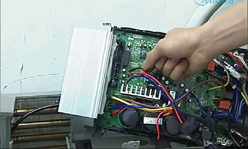 行唐美的空调电话是多少